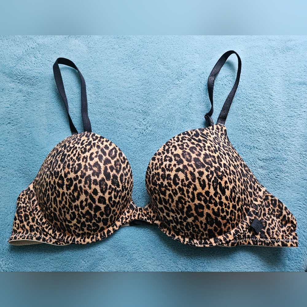 Victoria Secret Bra 36B - Picture 5 of 6